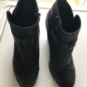 LC by Lauren Conrad Booties
